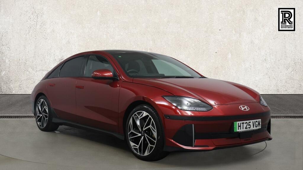 Hyundai Ioniq 6 77.4Kwh Ultimate Saloon Awd 325 Red