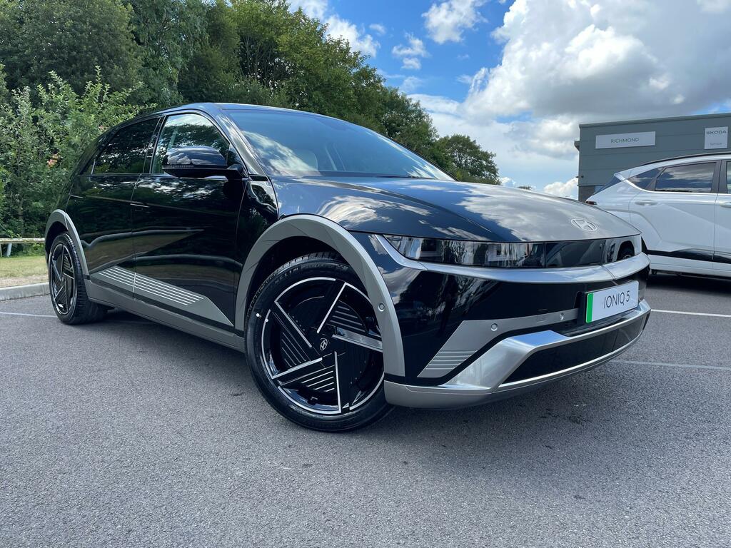 Hyundai Ioniq 5 84Kwh Ultimate Hatchback Awd 32 Black
