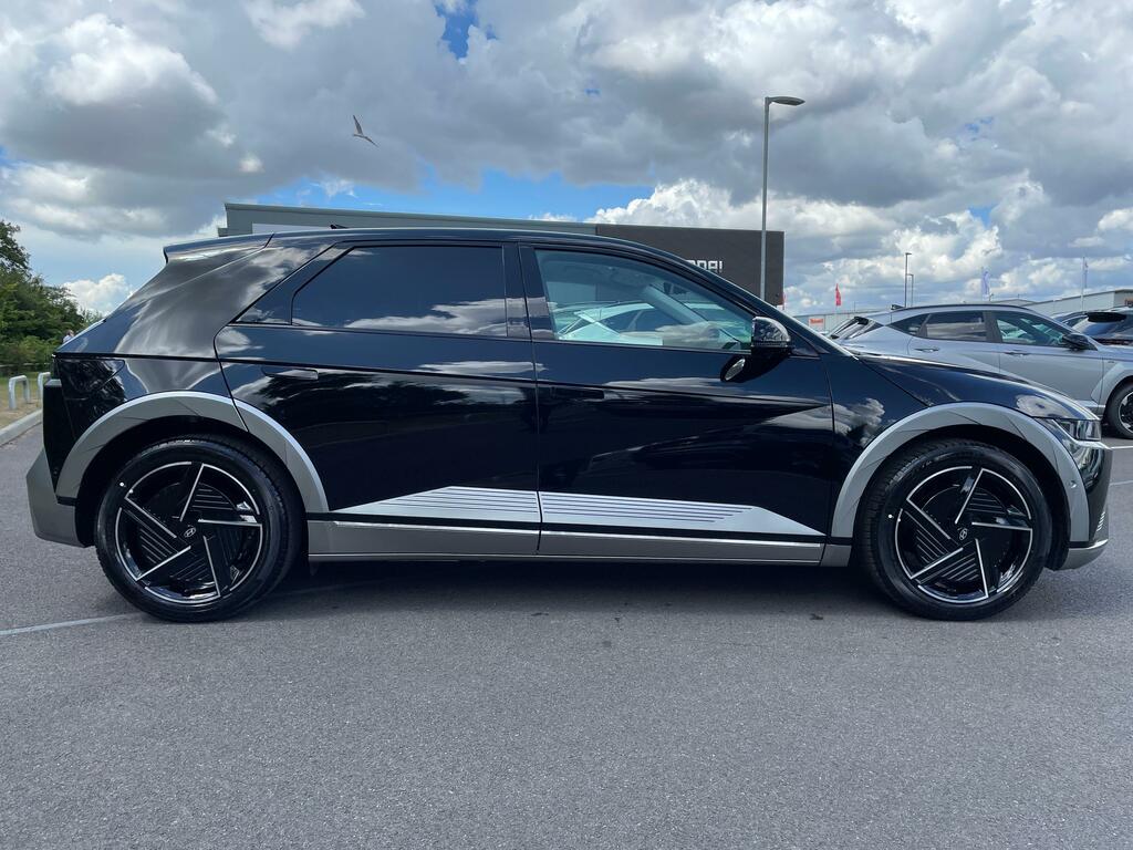 Hyundai Ioniq 5 84Kwh Ultimate Hatchback Awd 32 Black #2