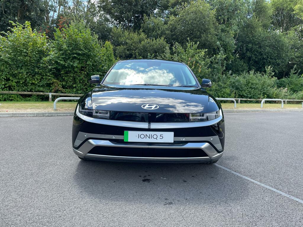 Hyundai Ioniq 5 84Kwh Ultimate Hatchback Awd 32 Black #3