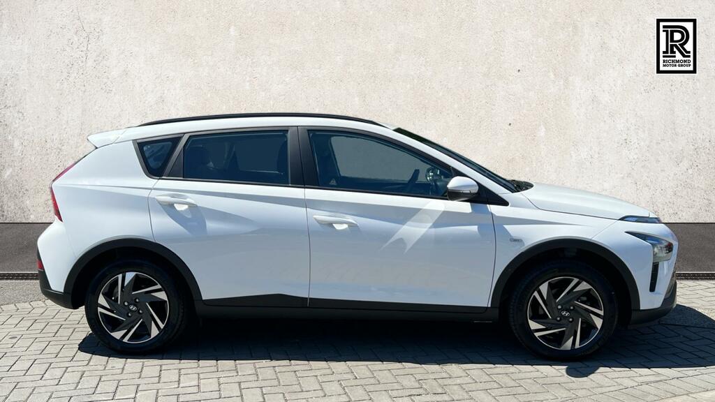 Hyundai Bayon 1.0 T-gdi Mhev Se Connect Suv Hybrid Dc White #4