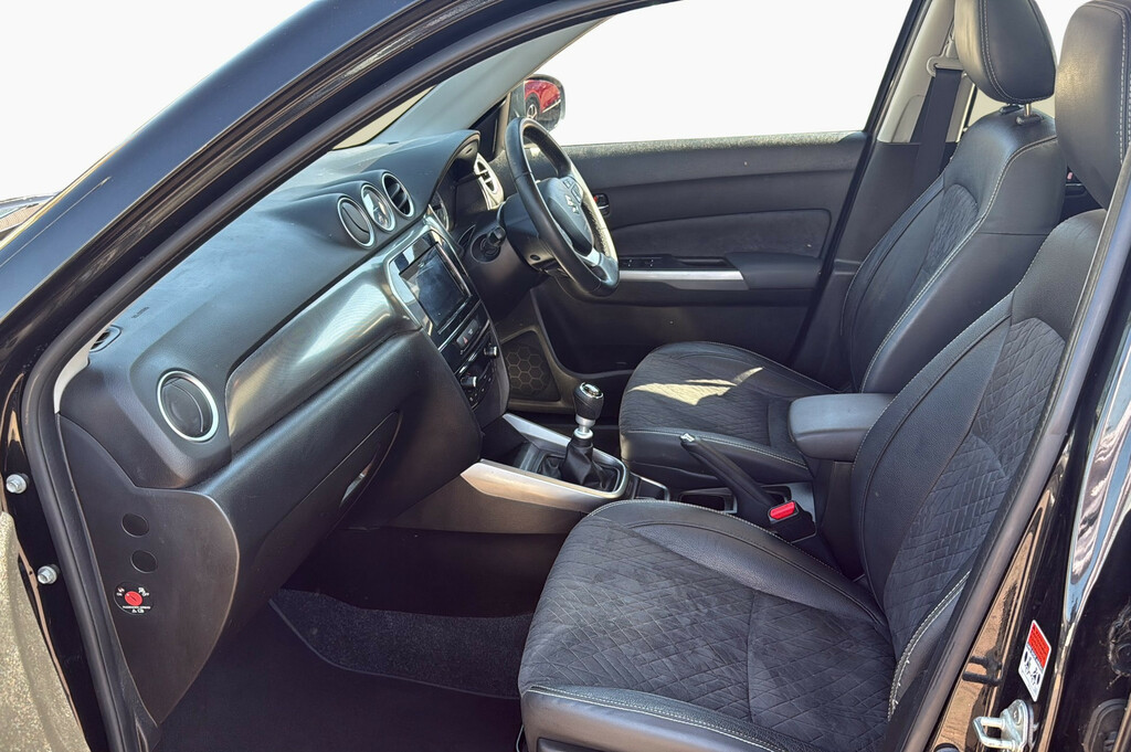 Suzuki Vitara 1.4 Boosterjet Sz5 Suv Euro 6 S Black #2