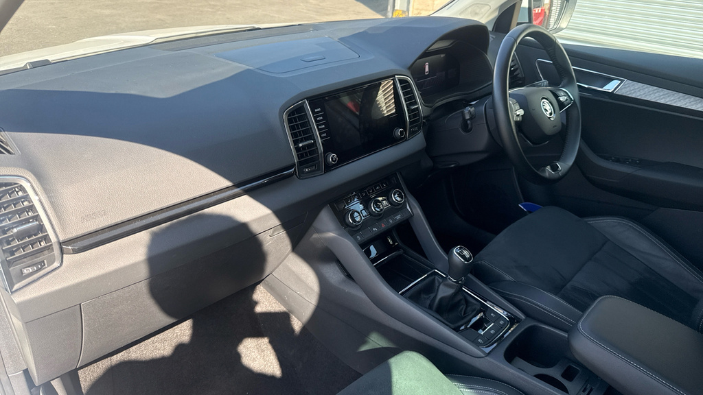 Skoda Karoq 1.5 Tsi Act Se L Suv Euro 6 Ss White #2