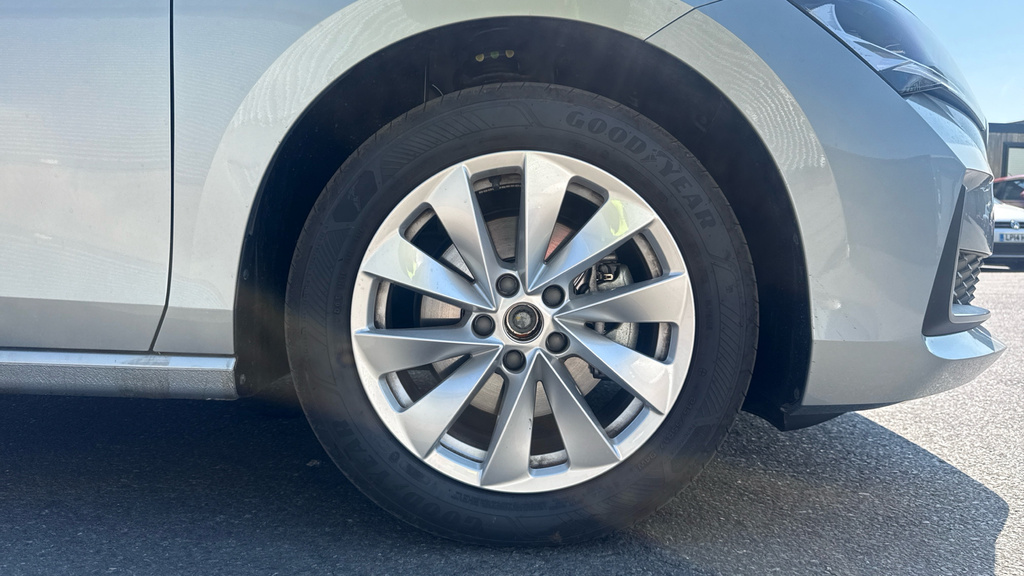 Skoda Superb 1.5 Tsi E-tec Mhev Se Technology Estate Silver #5