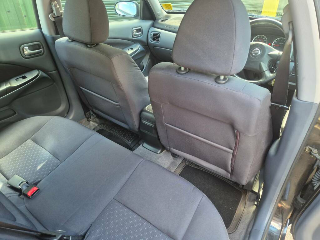 Nissan Almera Hatchback 1.5 S 200505 Blue #22