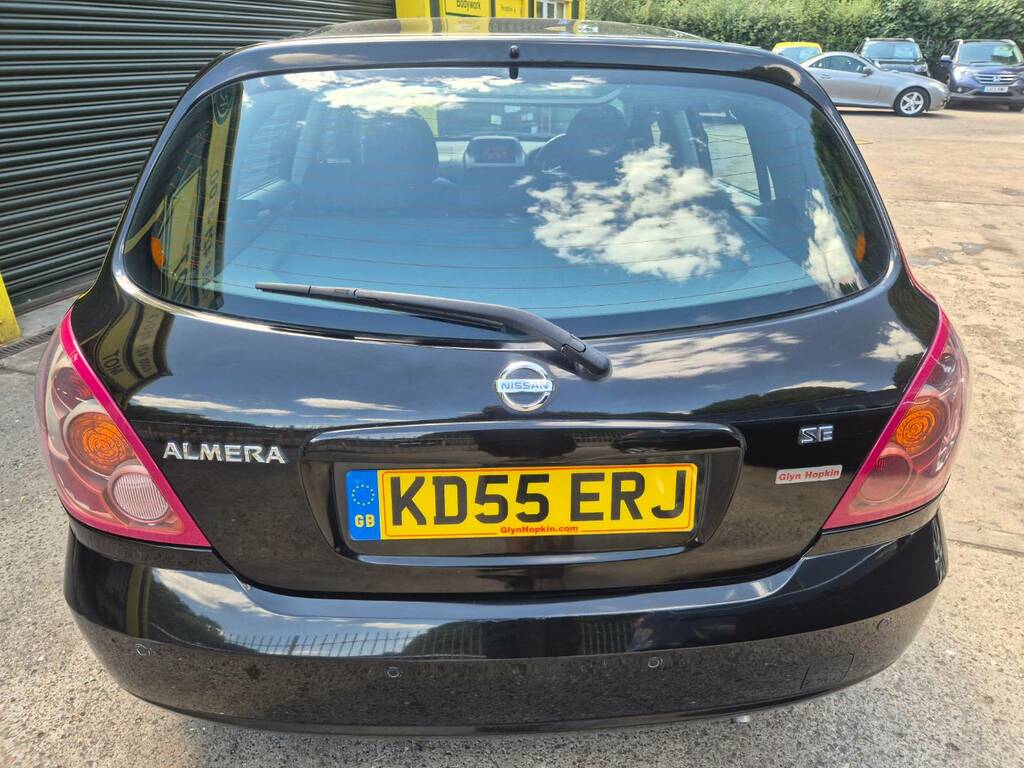 Nissan Almera Hatchback 1.5 S 200505 Blue #7