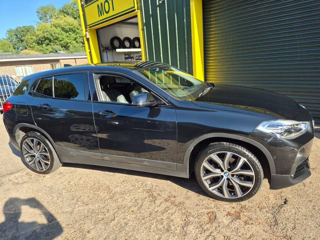 BMW X2 Sdrive 20I Sport Step Black #5