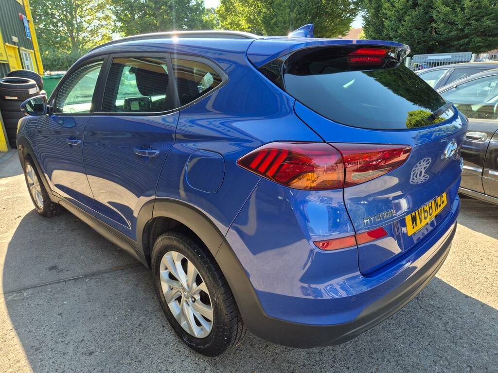 Hyundai Tucson 1.6 Gdi Se Nav Euro 6 S S White #11
