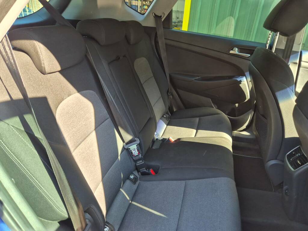 Hyundai Tucson 1.6 Gdi Se Nav Euro 6 S S White #30