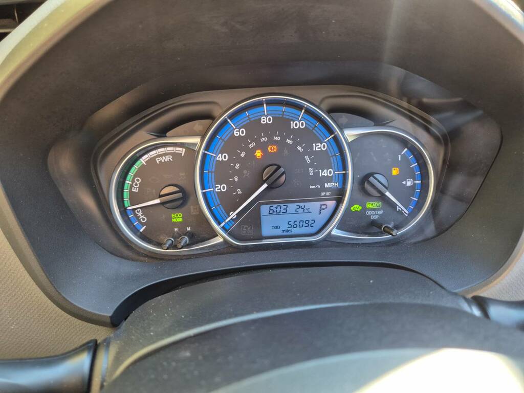 Toyota Yaris 1.33 Vvt-i Excel Silver #20