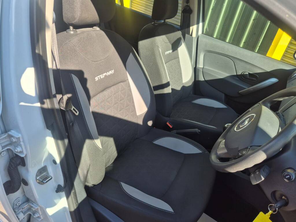 Dacia Sandero Stepway 0.9 Tce Ambiance Hatchback Euro Blue #16