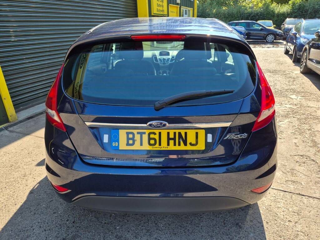 Ford Fiesta 2011 1.4 Zetec Hatchback 133 G Silver #8