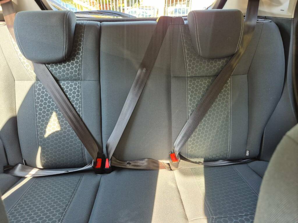 Ford Fiesta 2011 1.4 Zetec Hatchback 133 G Silver #38