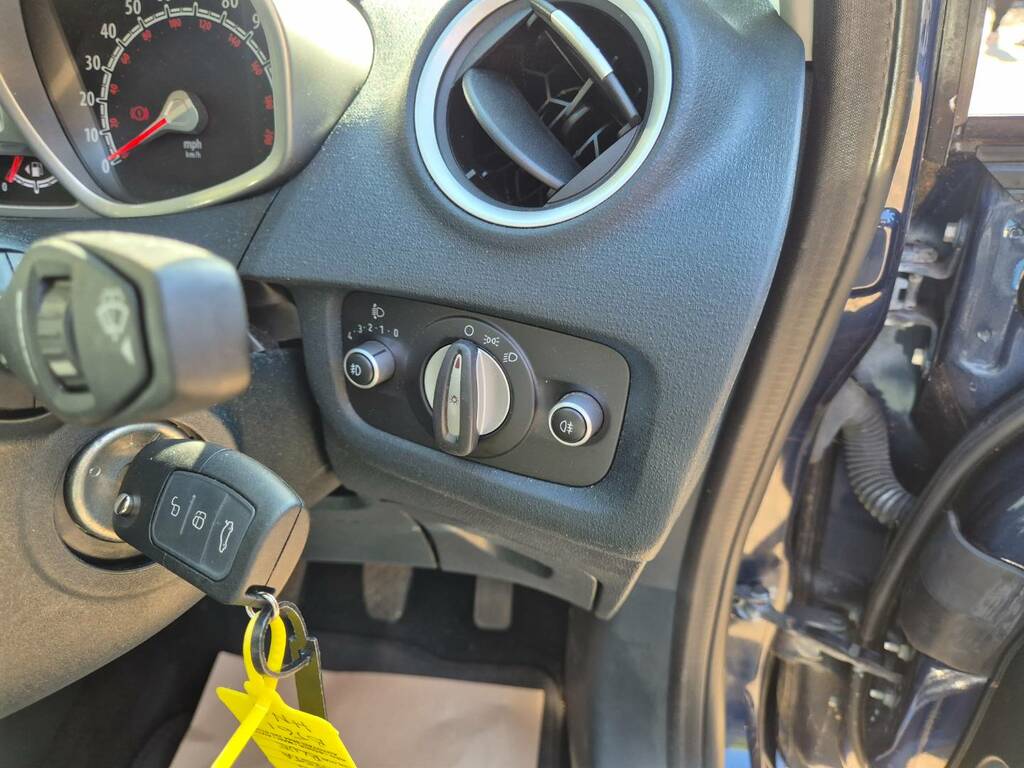 Ford Fiesta 2011 1.4 Zetec Hatchback 133 G Silver #16