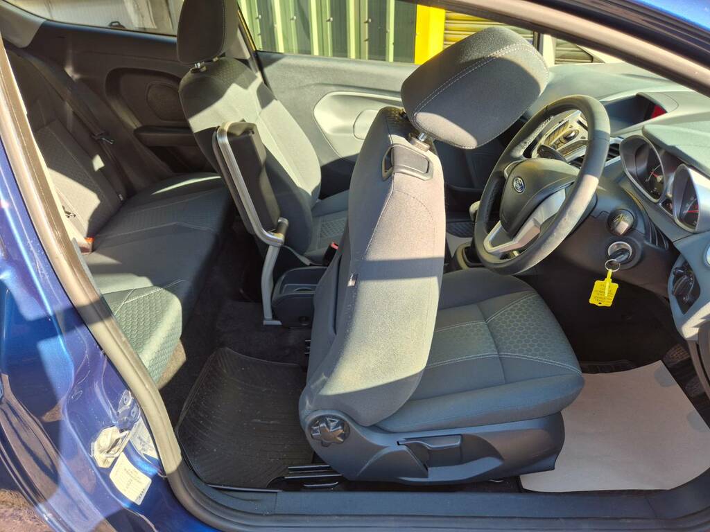 Ford Fiesta 1.25 Zetec Hatchback 129 Gkm 8 Black #20