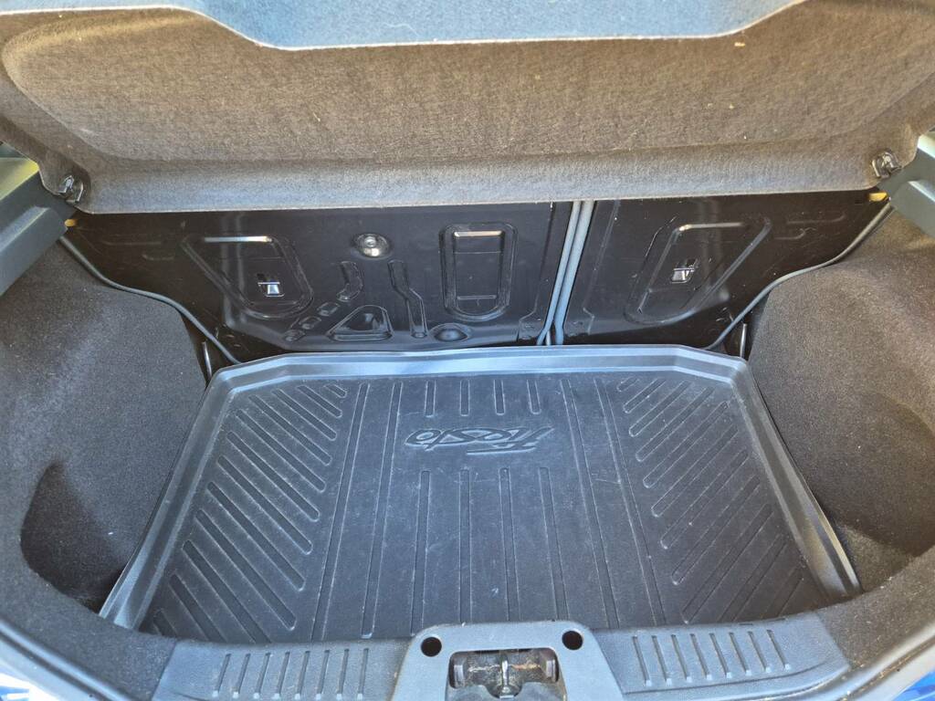 Ford Fiesta 1.25 Zetec Hatchback 129 Gkm 8 Black #25