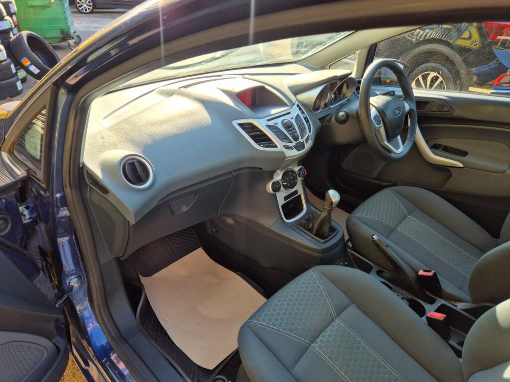Ford Fiesta 1.25 Zetec Hatchback 129 Gkm 8 Black #26