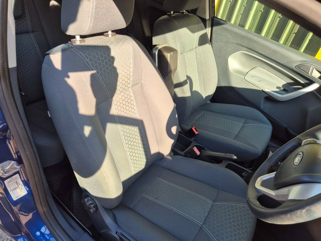 Ford Fiesta 1.25 Zetec Hatchback 129 Gkm 8 Black #16