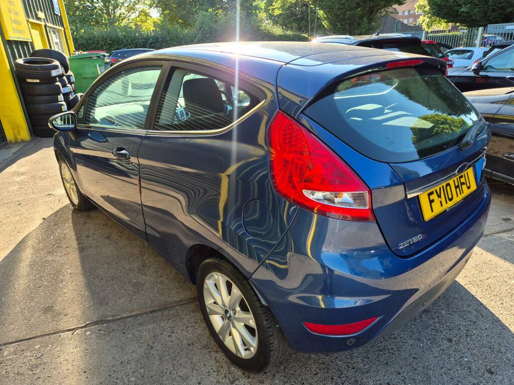 Ford Fiesta 1.25 Zetec Hatchback 129 Gkm 8 Black #11