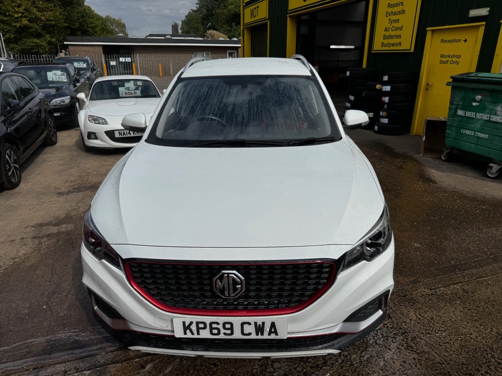 MG ZS 1.5 Vti-tech Limited Edition White #2