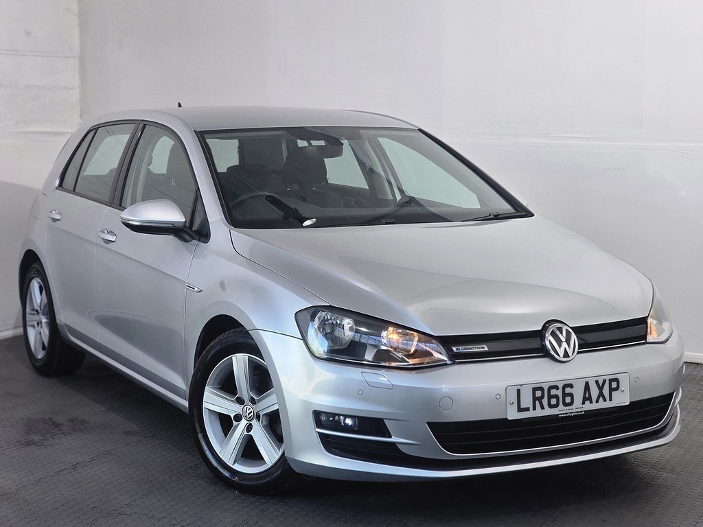 Volkswagen Golf Tsi Match Edition Bluemotion Silver