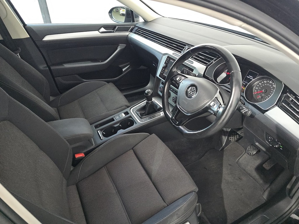 Volkswagen Passat 2.0 Tdi Se Business Estate Dsg Euro 6 Grey #44