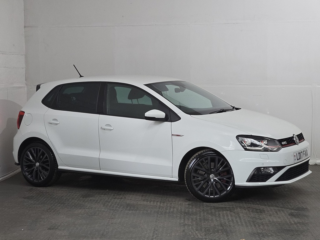 Volkswagen Polo Tsi Bluemotion Tech Gti White #4