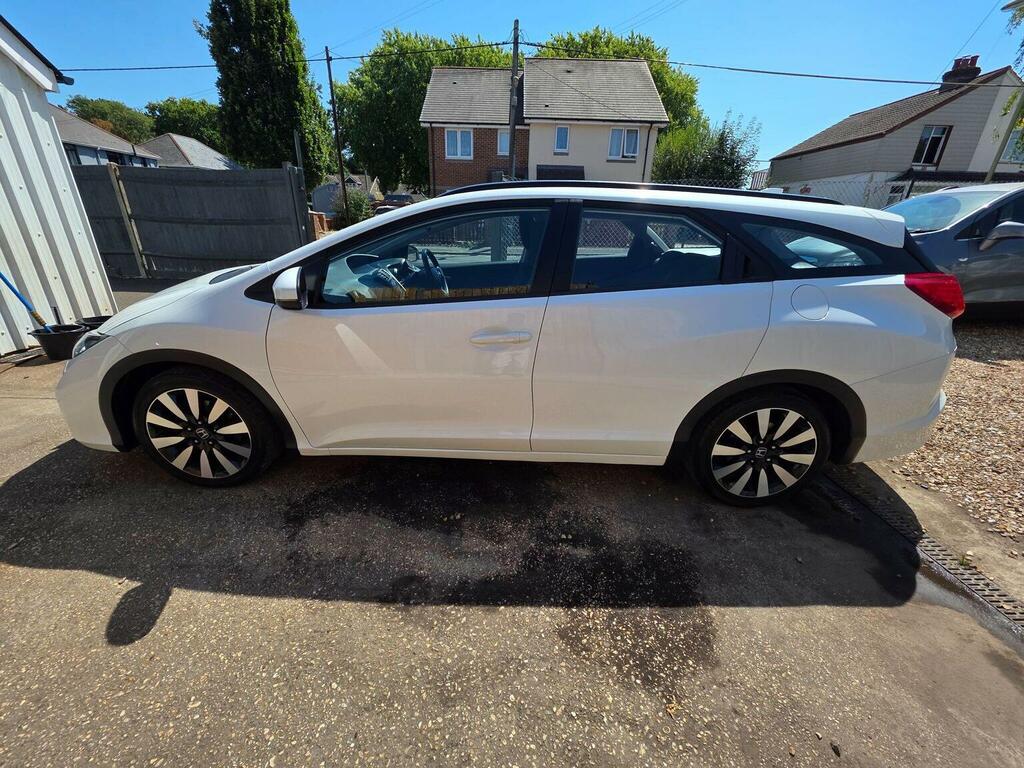 Honda Civic 1.8 I-vtec Se Plus Tourer Euro 6 Navi White #6