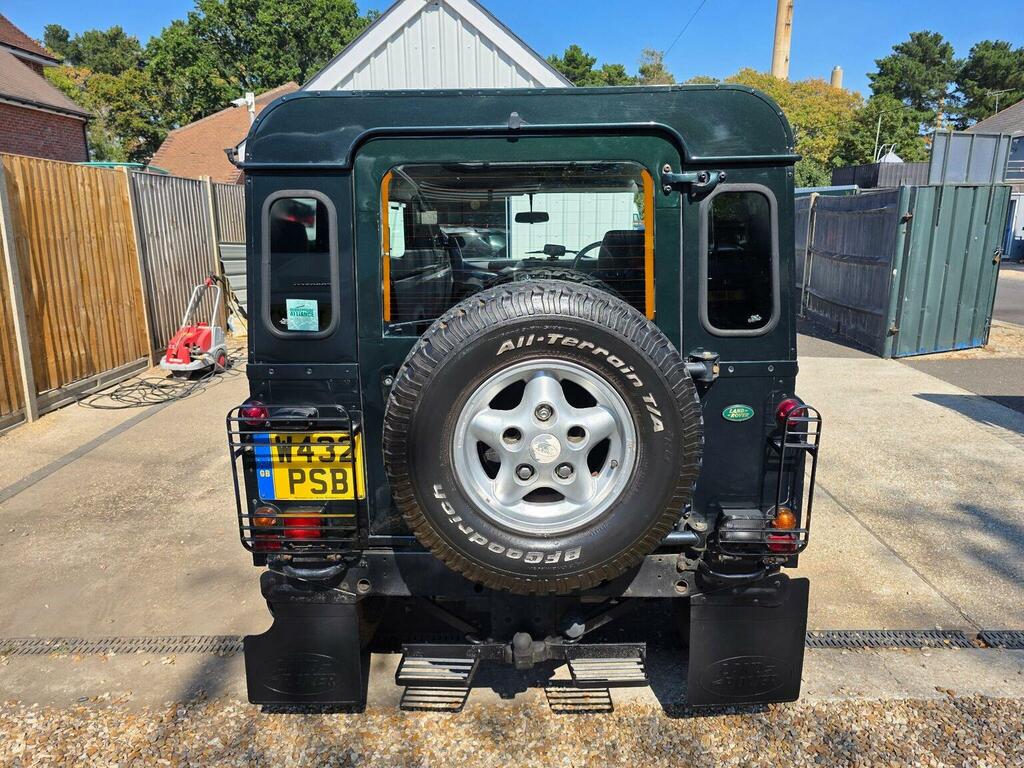 Land Rover Defender 90 2.5 Td5 Hard Top Suv Swb Green #4