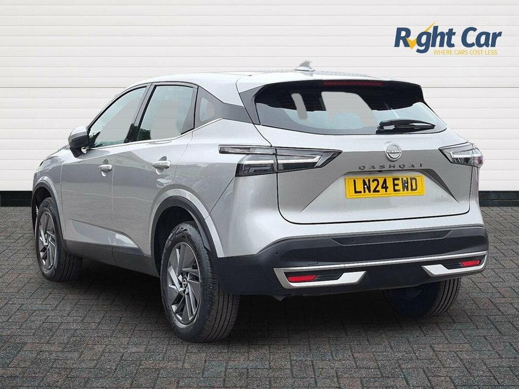 Nissan Qashqai 1.3 Dig-t Mhev Acenta Premium - 2024 24 LN24EWD Silver #3