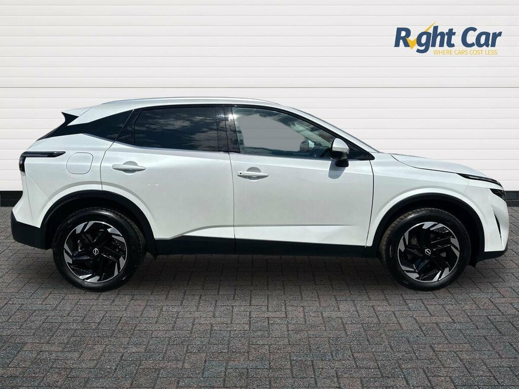 Nissan Qashqai 1.3 Dig-t Mhev N-connecta - 2024 74 OY74YSK White #4