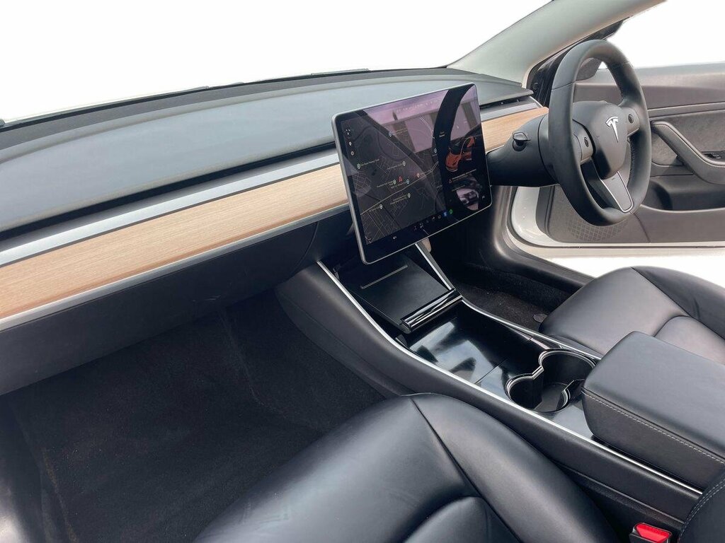 Tesla Model 3 Standard Range Plus Rwd - 2019 69 YF69JUC White #2