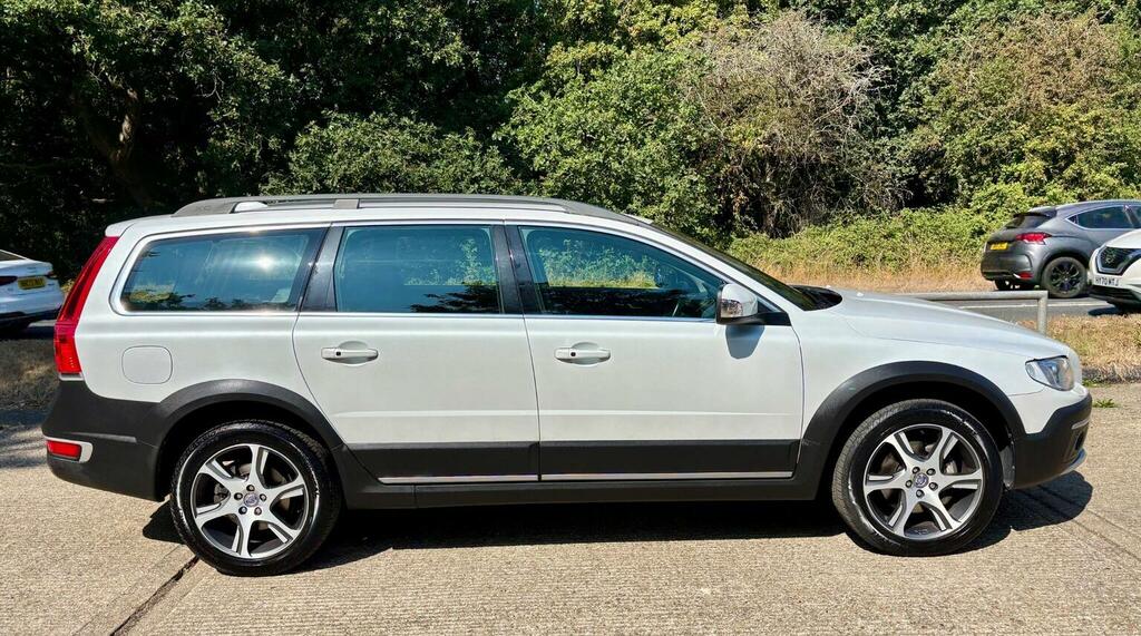 Volvo XC70 2.4 D5 Se Lux Estate Geartronic Awd Eur Blue #7