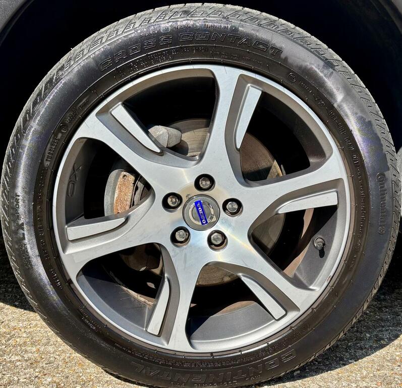 Volvo XC70 2.4 D5 Se Lux Estate Geartronic Awd Eur Blue #9
