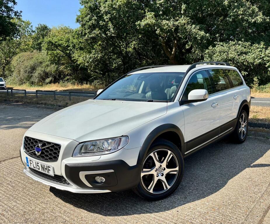 Volvo XC70 2.4 D5 Se Lux Geartronic Awd Euro 5 White #3