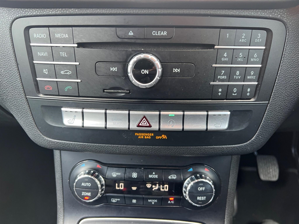 Mercedes-Benz B Class 2.1L B 200 D Amg Line Premium 134 Bhp Silver #26