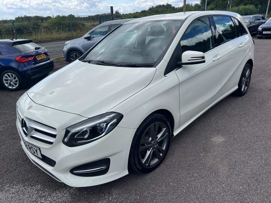 Mercedes-Benz B Class 1.6 B180 Exclusive Edition Euro 6 Ss White #3