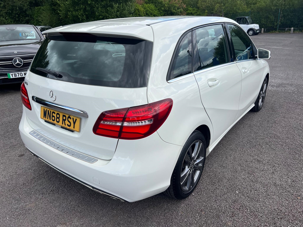 Mercedes-Benz B Class 2.1L B 200 D Amg Line Premium 134 Bhp Silver #7