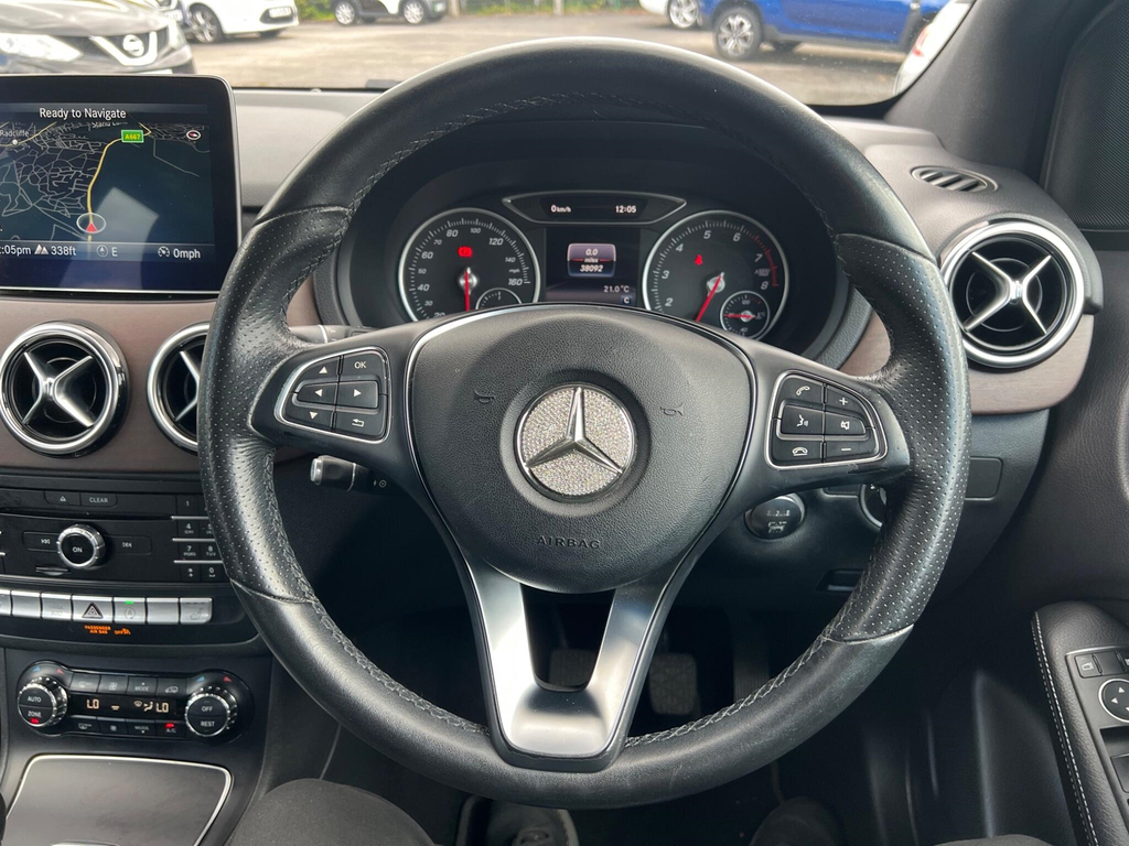 Mercedes-Benz B Class 2.1L B 200 D Amg Line Premium 134 Bhp Silver #22
