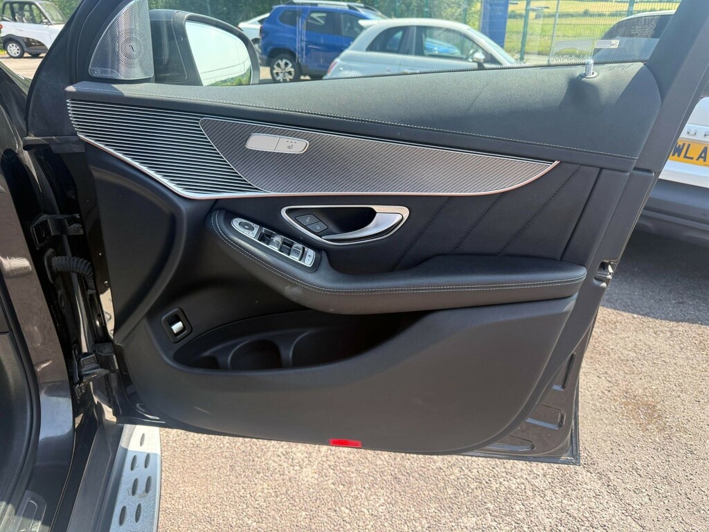 Mercedes-Benz EQC Eqc 400 4Matic Amg Line Black #32