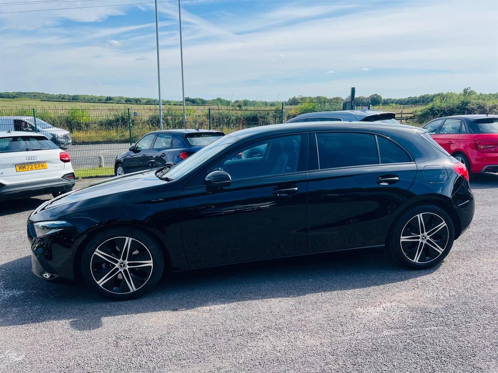 Mercedes-Benz A Class 1.3 H Mhev Sport Edition 7G-dct Euro 6 Ss Black #4
