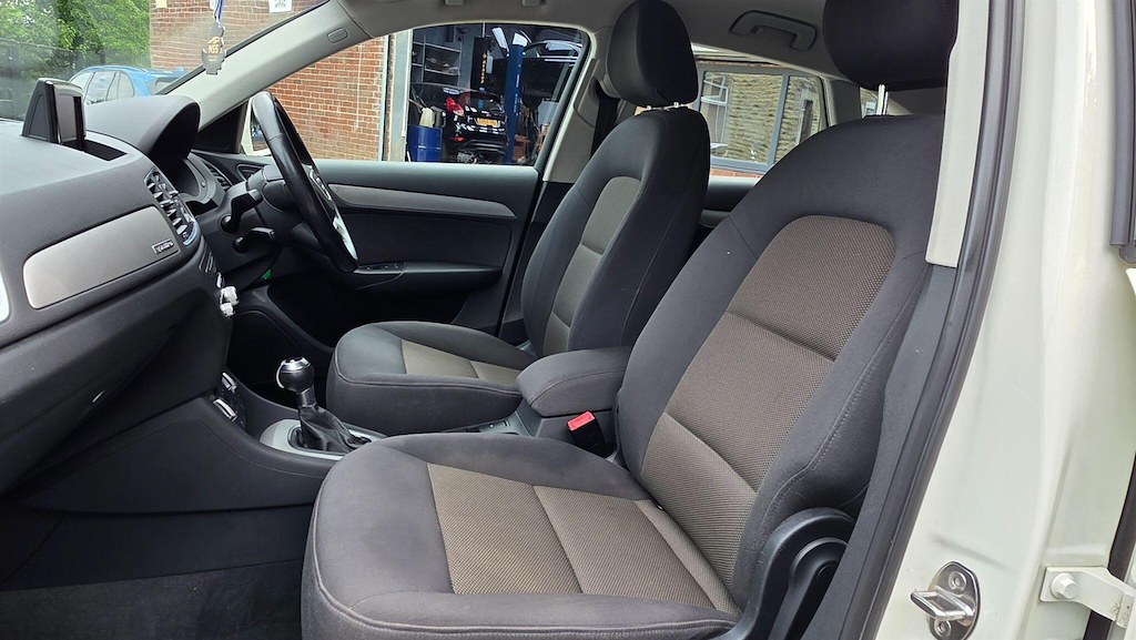 Audi Q3 2.0 Tdi Se S Tronic Quattro Euro 5 Ss Black #23