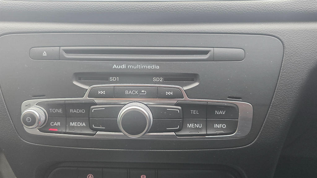 Audi Q3 2.0 Tdi Se S Tronic Quattro Euro 5 Ss Black #19