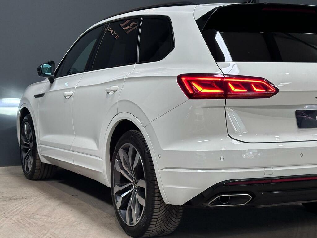 Volkswagen Touareg Suv 3.0 Tdi V6 Black Edition Tiptronic 4Motion Eur YY71JVT White #5
