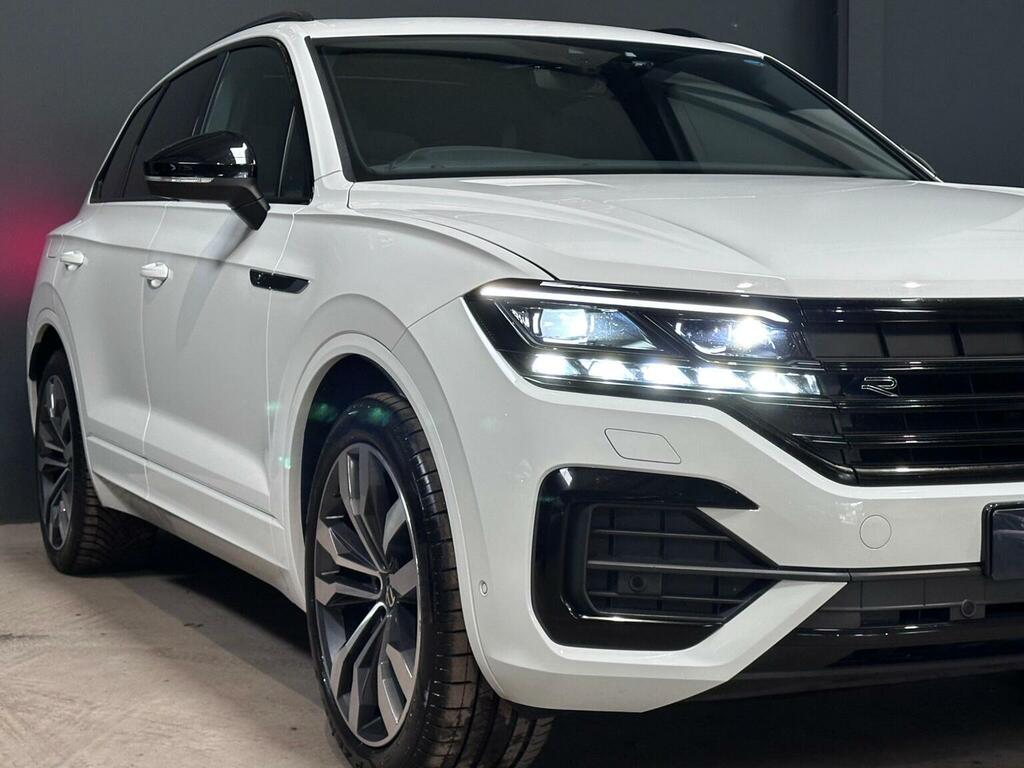 Volkswagen Touareg Suv 3.0 Tdi V6 Black Edition Tiptronic 4Motion Eur YY71JVT White #2