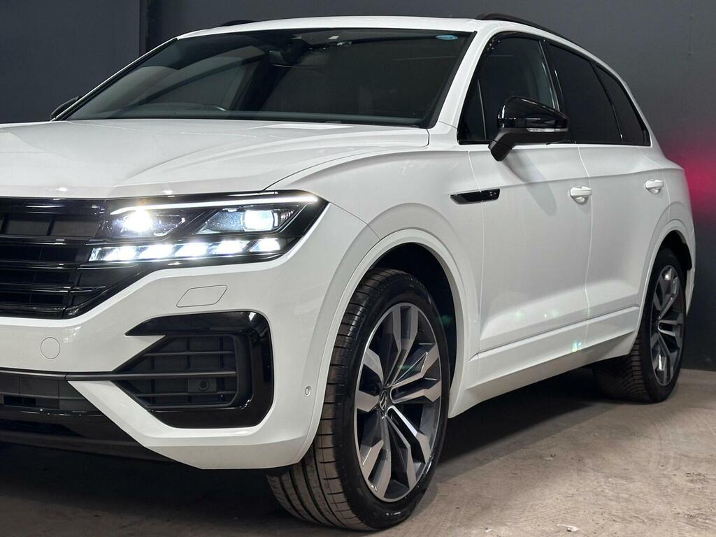 Volkswagen Touareg Suv 3.0 Tdi V6 Black Edition Tiptronic 4Motion Eur YY71JVT White #4