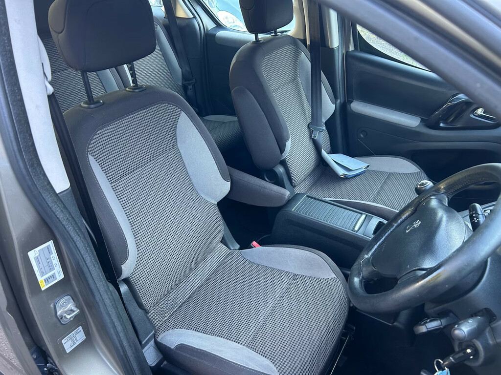 Peugeot Partner Tepee 1.6 Hdi Tepee Outdoor 112 Bhp Silver #8