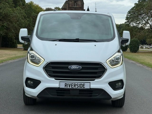 Ford Transit Custom 2019 2.0 300 Ecoblue Limited Crew Van Double Cab 5 YP69YMS White #6