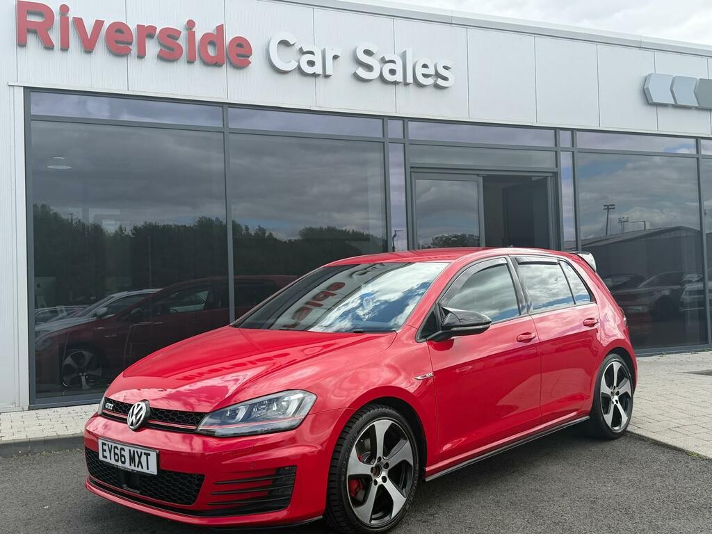 Volkswagen Golf 1.4 Tsi 150 R-line Edition Dsg White #1