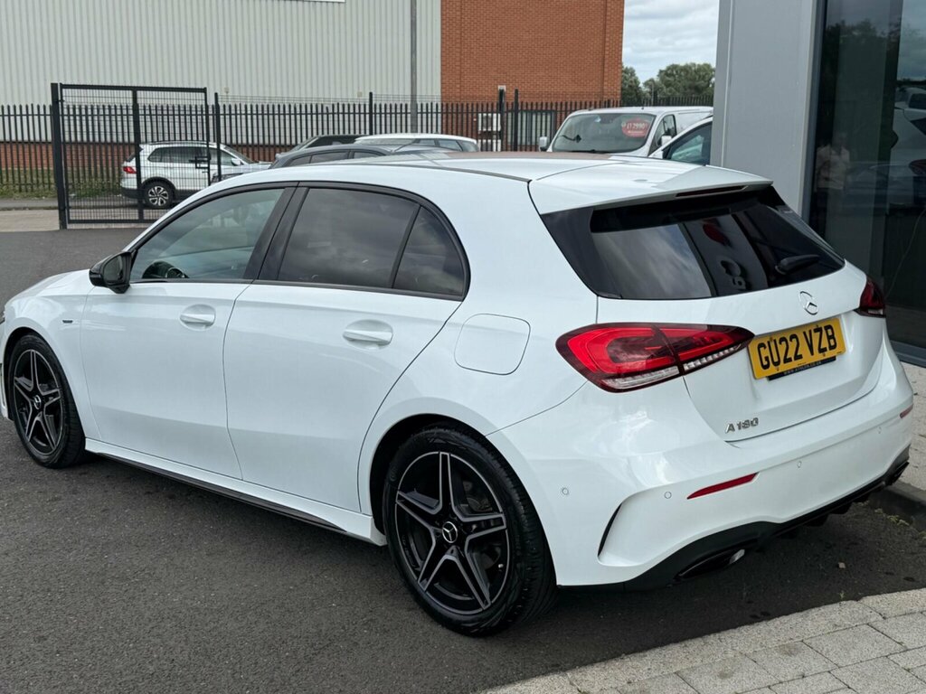 Mercedes-Benz A Class 1.3 A180 Amg Line Edition Executive 7G-dct Euro  #2